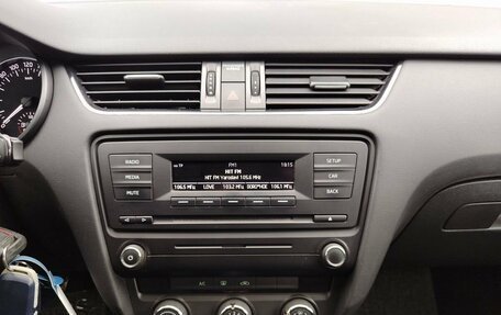 Skoda Octavia, 2014 год, 900 000 рублей, 15 фотография