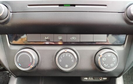 Skoda Octavia, 2014 год, 900 000 рублей, 20 фотография