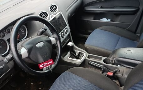 Ford Focus II рестайлинг, 2005 год, 300 000 рублей, 3 фотография