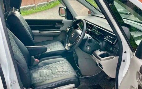 Honda Stepwgn IV, 2017 год, 1 600 000 рублей, 9 фотография