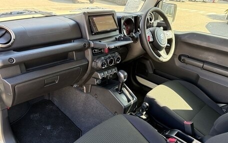 Suzuki Jimny, 2023 год, 1 360 000 рублей, 10 фотография