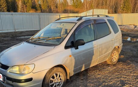 Toyota Corolla Spacio II, 1997 год, 350 000 рублей, 2 фотография