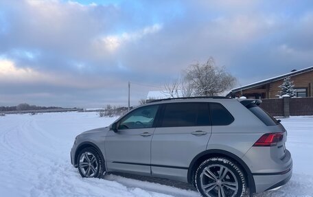 Volkswagen Tiguan II, 2019 год, 3 750 000 рублей, 3 фотография