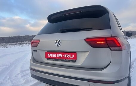 Volkswagen Tiguan II, 2019 год, 3 750 000 рублей, 6 фотография