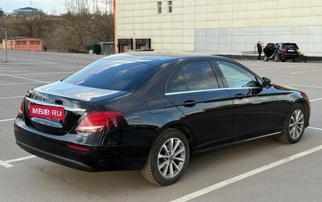 Mercedes-Benz E-Класс, 2020 год, 2 850 000 рублей, 2 фотография