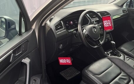 Volkswagen Tiguan II, 2019 год, 3 750 000 рублей, 23 фотография