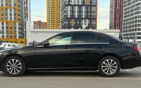 Mercedes-Benz E-Класс, 2020 год, 2 850 000 рублей, 14 фотография