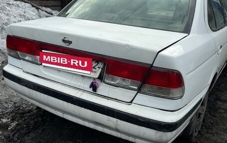 Nissan Sunny B15, 1999 год, 240 000 рублей, 3 фотография