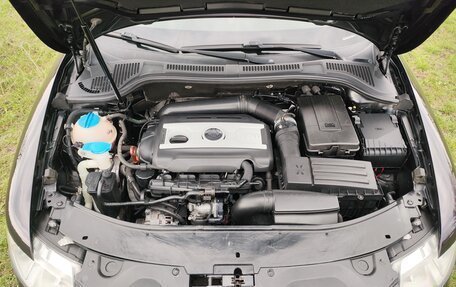 Skoda Superb III рестайлинг, 2011 год, 1 400 000 рублей, 12 фотография