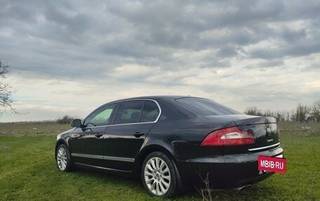 Skoda Superb III рестайлинг, 2011 год, 1 400 000 рублей, 3 фотография