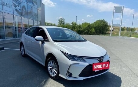 Toyota Corolla, 2022 год, 1 650 000 рублей, 3 фотография