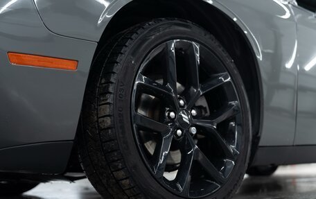 Dodge Challenger III рестайлинг 2, 2019 год, 3 770 000 рублей, 11 фотография