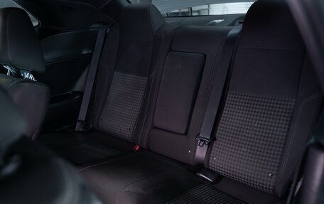 Dodge Challenger III рестайлинг 2, 2019 год, 3 770 000 рублей, 13 фотография