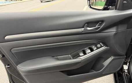 Nissan Altima VI (L34), 2022 год, 2 000 000 рублей, 12 фотография