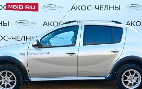 Renault Sandero I, 2014 год, 600 000 рублей, 2 фотография