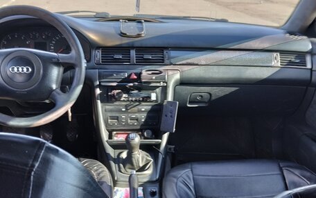 Audi A6, 1998 год, 250 000 рублей, 8 фотография