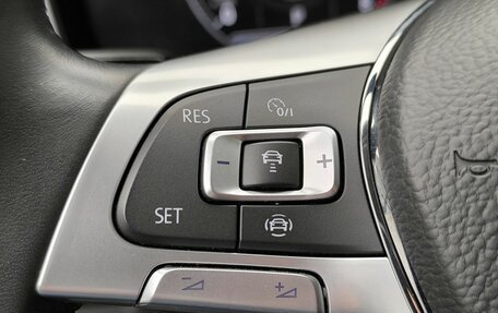 Volkswagen Touareg III, 2019 год, 4 934 400 рублей, 12 фотография