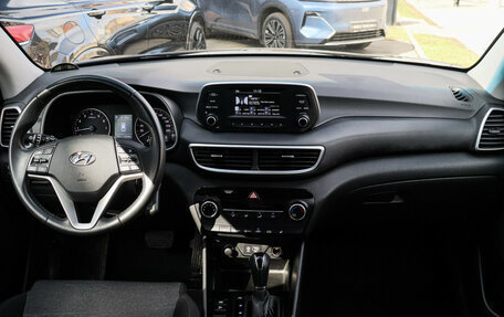 Hyundai Tucson III, 2020 год, 2 400 000 рублей, 9 фотография