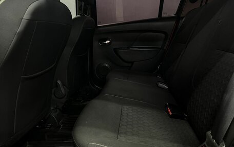 Renault Logan II, 2014 год, 549 888 рублей, 20 фотография