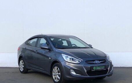 Hyundai Solaris II рестайлинг, 2013 год, 845 000 рублей, 3 фотография