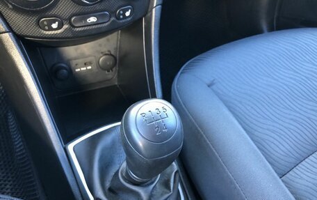 Hyundai Solaris II рестайлинг, 2013 год, 845 000 рублей, 15 фотография