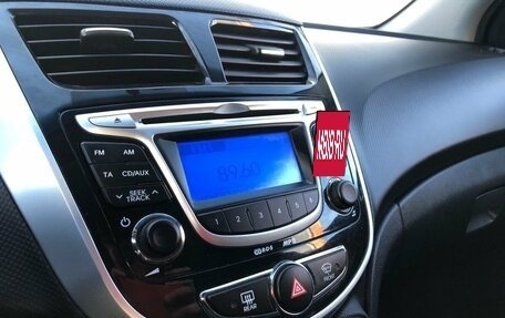 Hyundai Solaris II рестайлинг, 2013 год, 845 000 рублей, 13 фотография