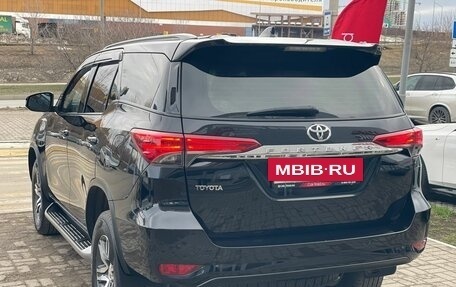 Toyota Fortuner II, 2018 год, 3 000 000 рублей, 7 фотография