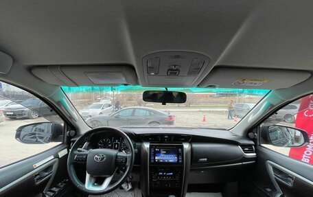 Toyota Fortuner II, 2018 год, 3 000 000 рублей, 23 фотография