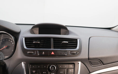 Opel Mokka I, 2013 год, 1 299 000 рублей, 15 фотография