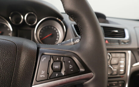 Opel Mokka I, 2013 год, 1 299 000 рублей, 13 фотография