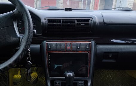 Audi A4, 1995 год, 370 000 рублей, 4 фотография