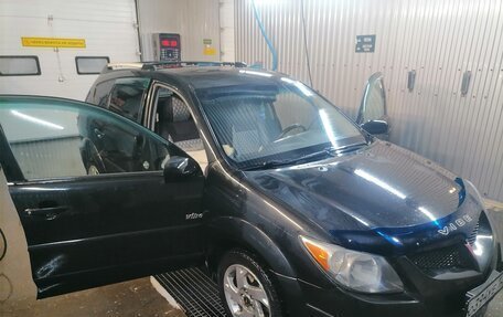 Pontiac Vibe II, 2004 год, 559 000 рублей, 3 фотография