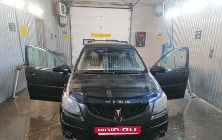 Pontiac Vibe II, 2004 год, 559 000 рублей, 2 фотография