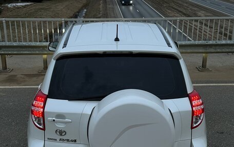 Toyota RAV4, 2011 год, 1 650 000 рублей, 6 фотография