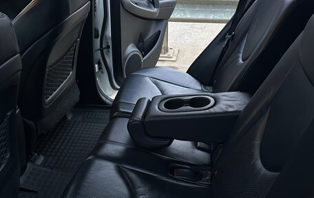 Toyota RAV4, 2011 год, 1 650 000 рублей, 21 фотография