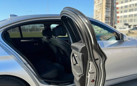 BMW 5 серия, 2013 год, 2 000 000 рублей, 15 фотография