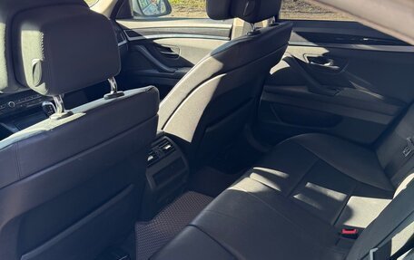 BMW 5 серия, 2013 год, 2 000 000 рублей, 21 фотография