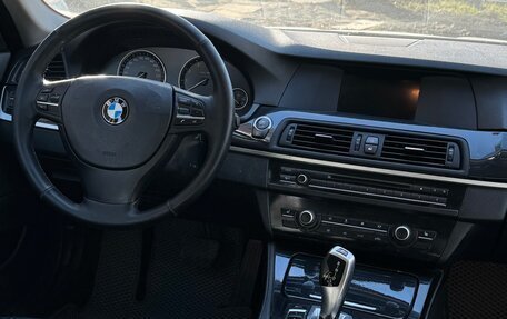 BMW 5 серия, 2013 год, 2 000 000 рублей, 19 фотография