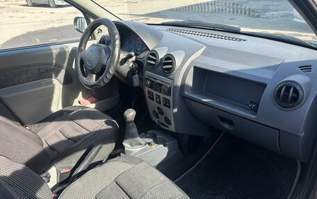 Renault Logan I, 2006 год, 325 000 рублей, 8 фотография