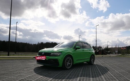 Volkswagen Tiguan II, 2019 год, 4 100 000 рублей, 21 фотография