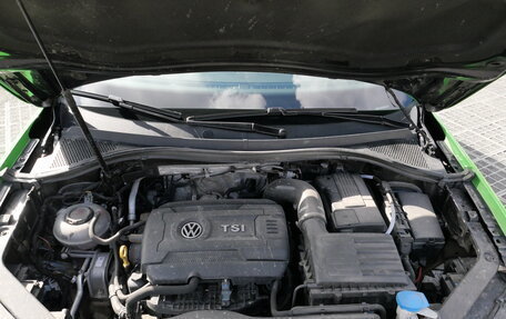 Volkswagen Tiguan II, 2019 год, 4 100 000 рублей, 35 фотография