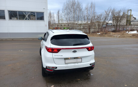 KIA Sportage IV рестайлинг, 2020 год, 2 100 000 рублей, 6 фотография