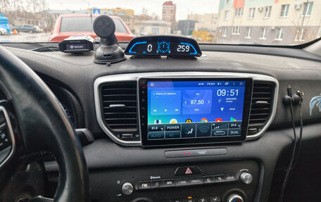 KIA Sportage IV рестайлинг, 2020 год, 2 100 000 рублей, 11 фотография