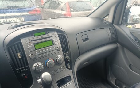 Hyundai Grand Starex Grand Starex I рестайлинг 2, 2009 год, 1 250 000 рублей, 2 фотография