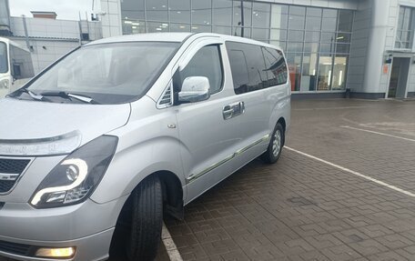 Hyundai Grand Starex Grand Starex I рестайлинг 2, 2009 год, 1 250 000 рублей, 20 фотография