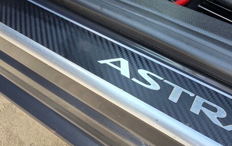 Opel Astra J, 2013 год, 800 000 рублей, 18 фотография