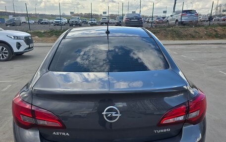 Opel Astra J, 2013 год, 800 000 рублей, 13 фотография