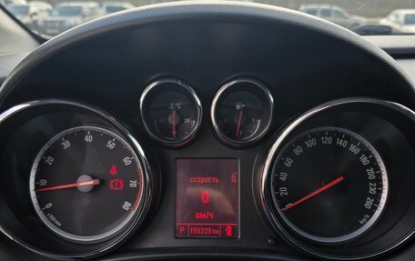 Opel Astra J, 2013 год, 800 000 рублей, 17 фотография