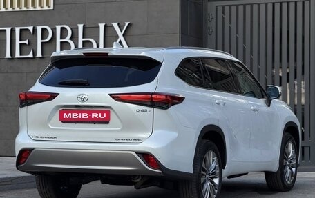 Toyota Highlander, 2026 год, 5 590 000 рублей, 23 фотография