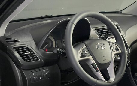 Hyundai Solaris II рестайлинг, 2014 год, 950 000 рублей, 7 фотография